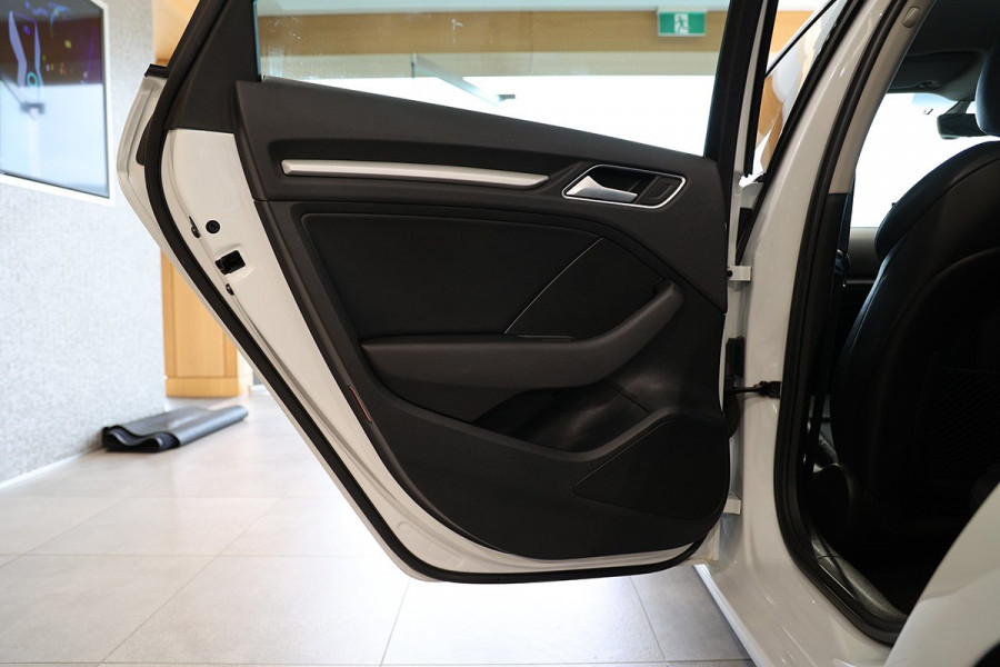 2016 Audi A3 8V Ambition Hatch Image 19