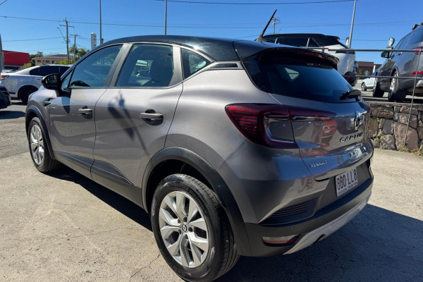 2022 Renault Captur XJB Zen SUV Image 9