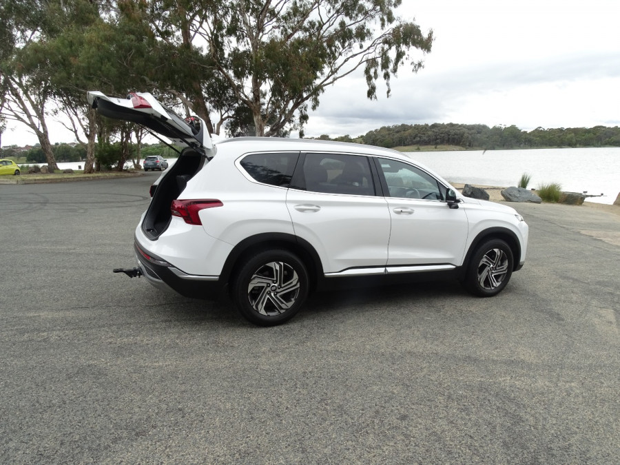 2022 Hyundai Santa Fe TM.V4 active SUV Image 9