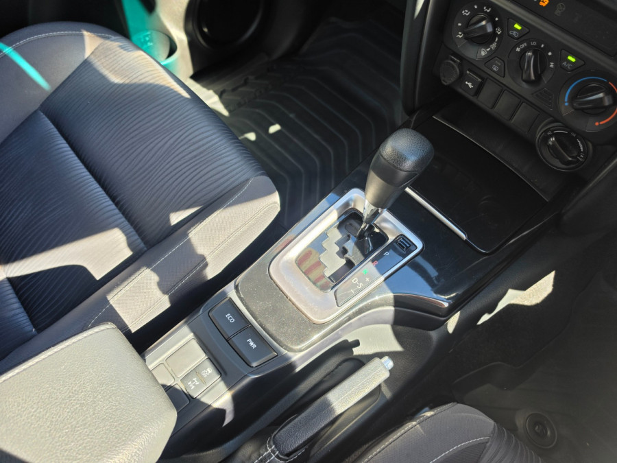 2024 Toyota Fortuner GUN156R GX SUV Image 24