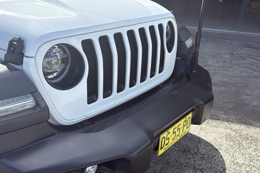 2022 Jeep Wrangler JL Unlimited Night Eagle SUV Image 3