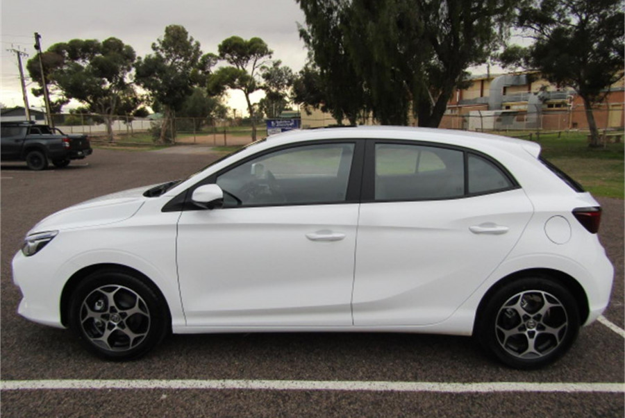 2024 MY24.5 MG MG3 ZP22 Essence Hatch Image 6