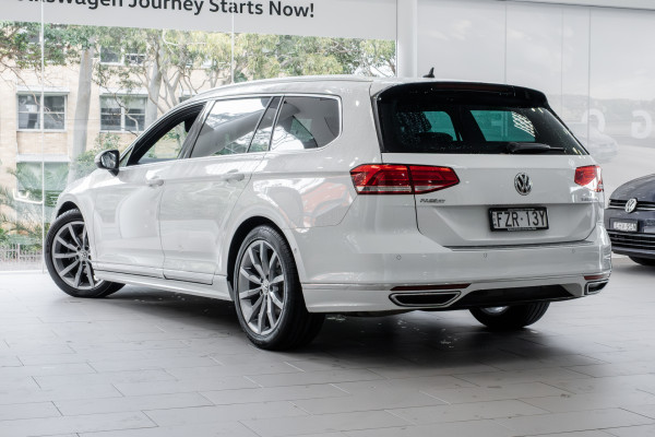 2016 MY17 Volkswagen Passat B8 132TSI Comfortline Wagon Image 2