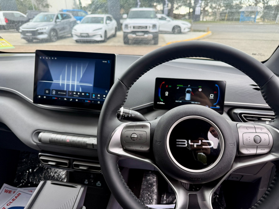 2025 BYD ATTO 1  Essential Hatch Image 12