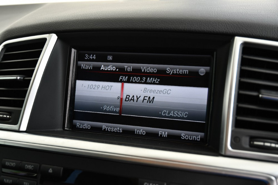 2013 Mercedes-Benz M-class W166 ML250 BlueTEC Wagon Image 16