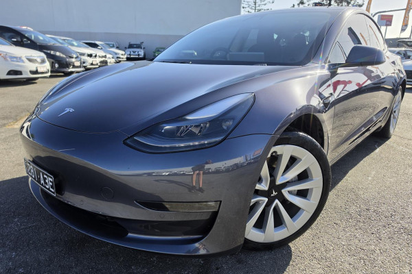 2021 Tesla Model 3  Long Range Sedan Image 2