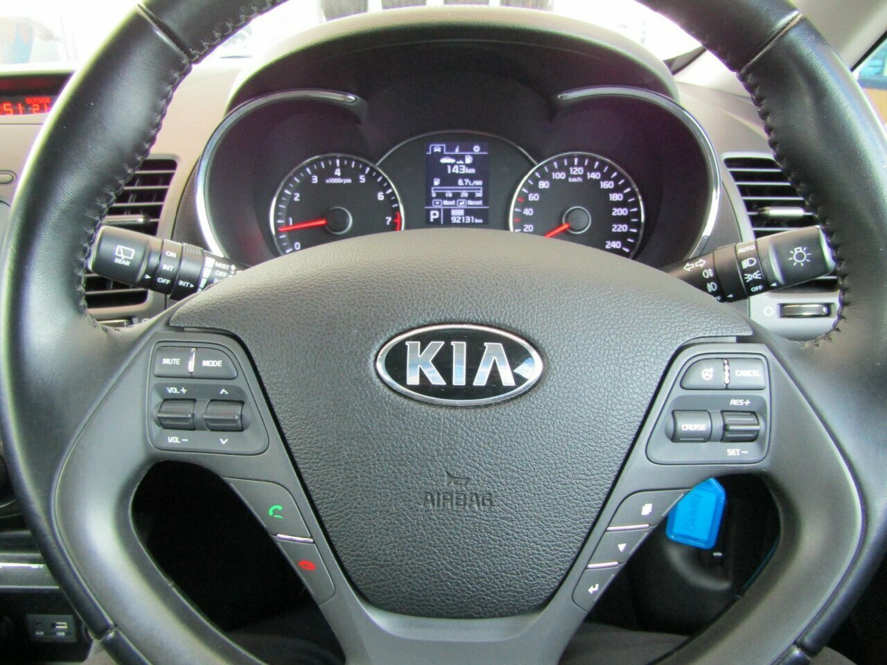 2015 Kia Cerato YD S Premium Hatchback Image 11
