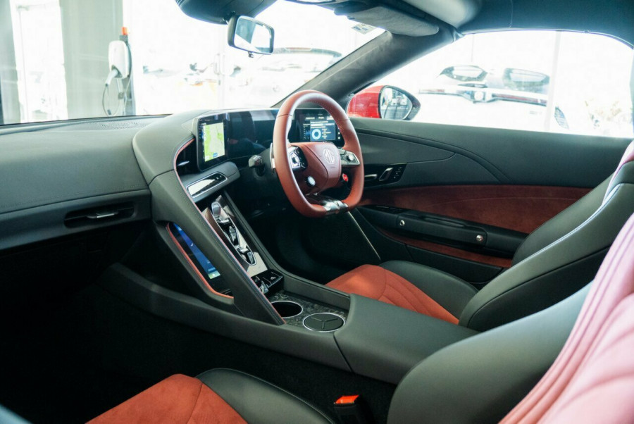 2024 MY24.5 MG Cyberster EC32  Convertible Image 27