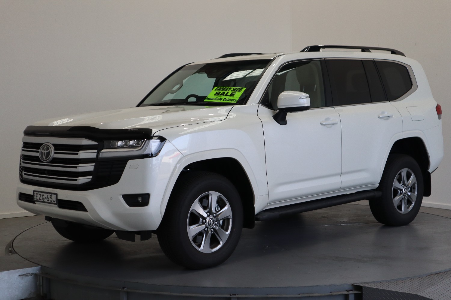 Used 2023 Toyota Landcruiser Wagon VX 3.3L 5E 001 UW02861 Wollongong