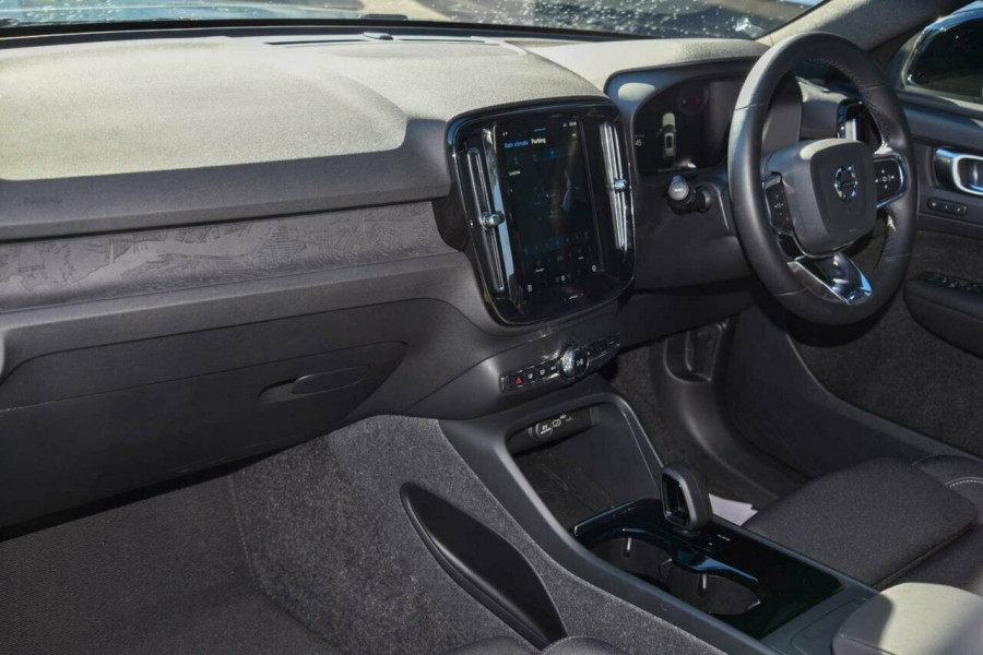 2023 MY24 Volvo XC40 XZ Recharge Pure Electric SUV Image 15