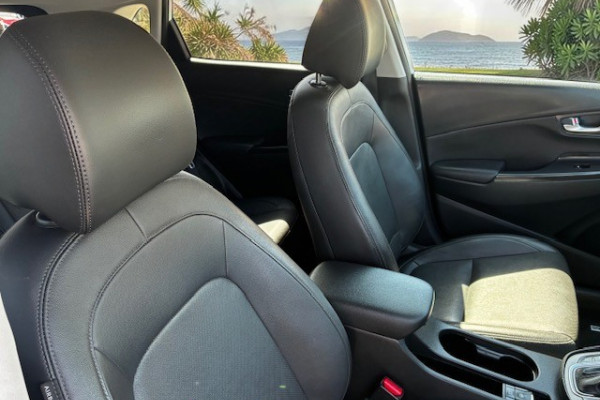 2022 Hyundai KONA OS.V4 Elite SUV Image 14