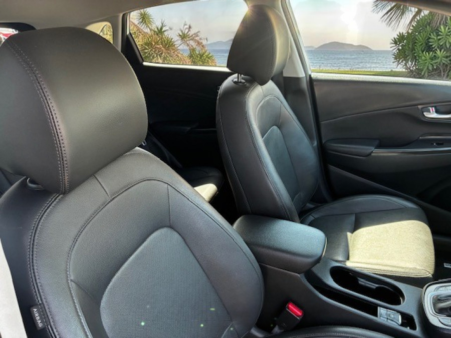2022 Hyundai KONA OS.V4 Elite SUV Image 14