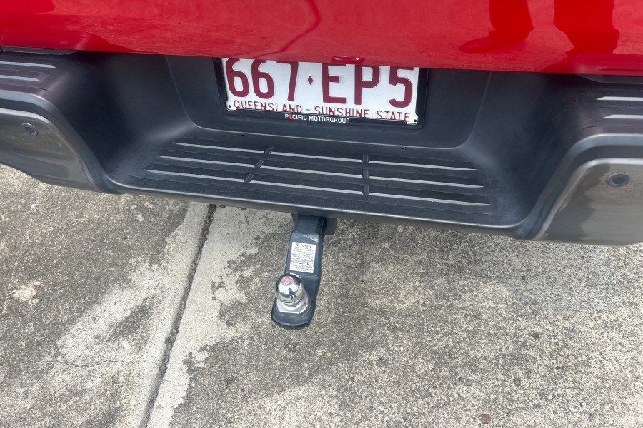 2022 Toyota HiLux GUN126R Rogue Double-Cab Pick-Up Image 24