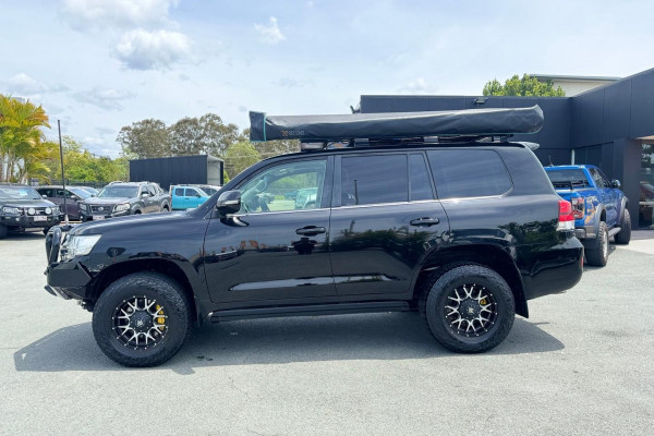 2019 Toyota LandCruiser VDJ200R VX SUV Image 11