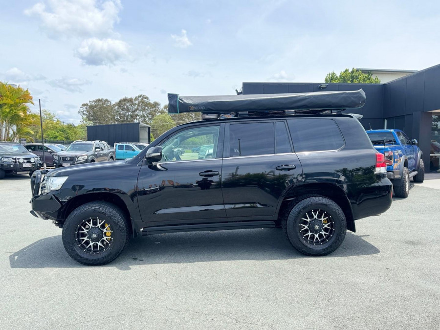 2019 Toyota LandCruiser VDJ200R VX SUV Image 11