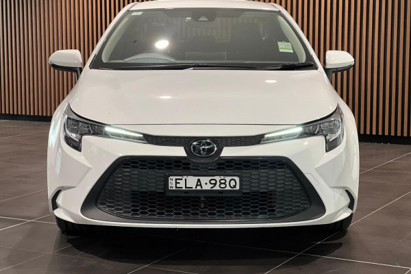 2020 Toyota Corolla ZRE SX Sedan Image 3