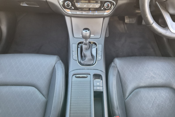 2021 MY22 Hyundai i30 PD.V4 Active Hatch Image 17