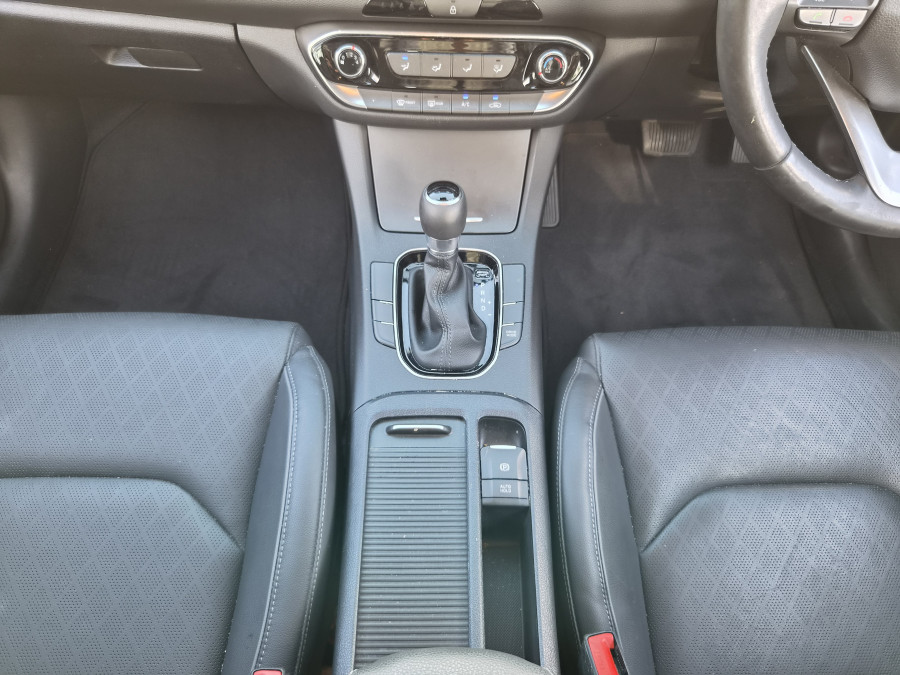 2021 MY22 Hyundai i30 PD.V4 Active Hatch Image 17