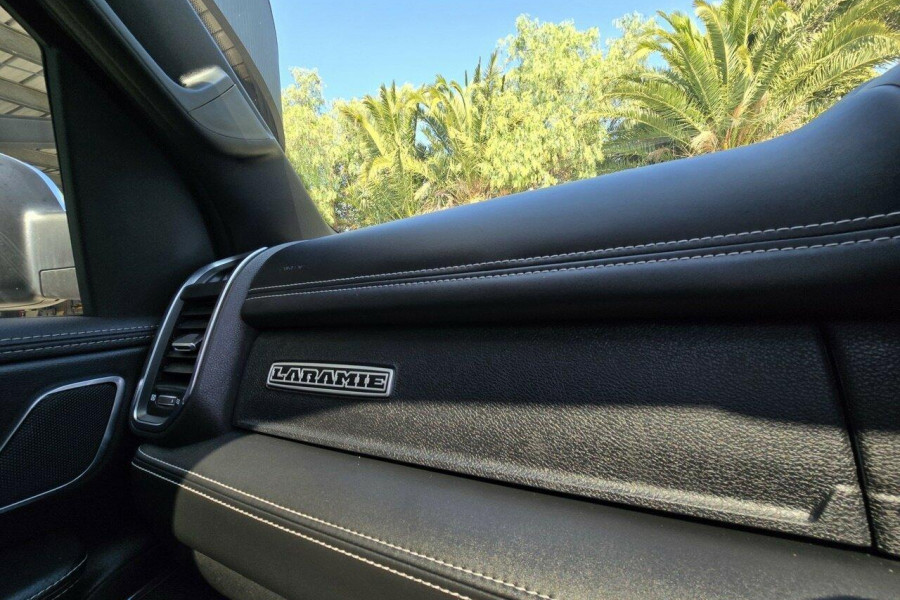 2023 MY24 Ram 1500 DT Laramie Ute Image 26