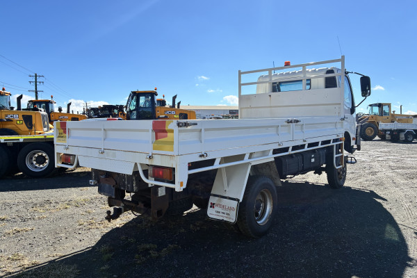 2018 Hino 300 Tray Dropside Image 2