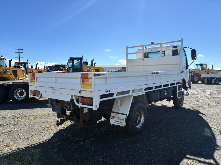 2018 Hino 300 Tray Dropside Image 2