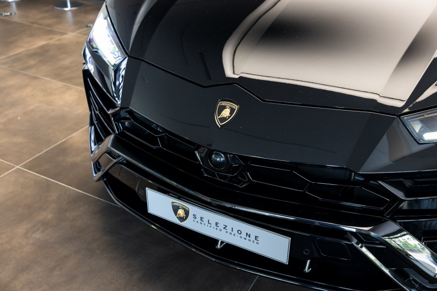 2019 Lamborghini Urus --