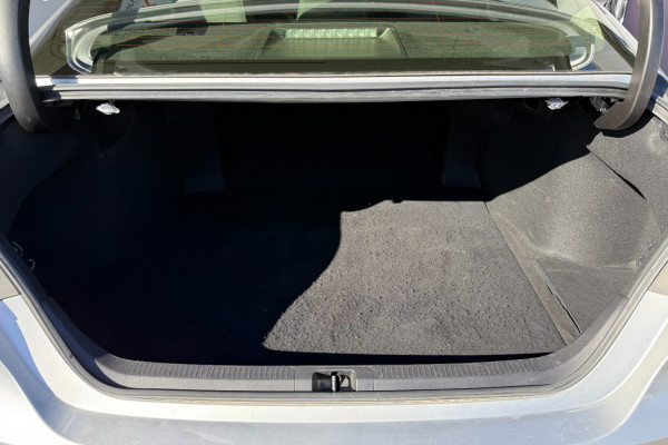 2021 Toyota Camry Hybrid AXVH70R Ascent Sedan Image 17