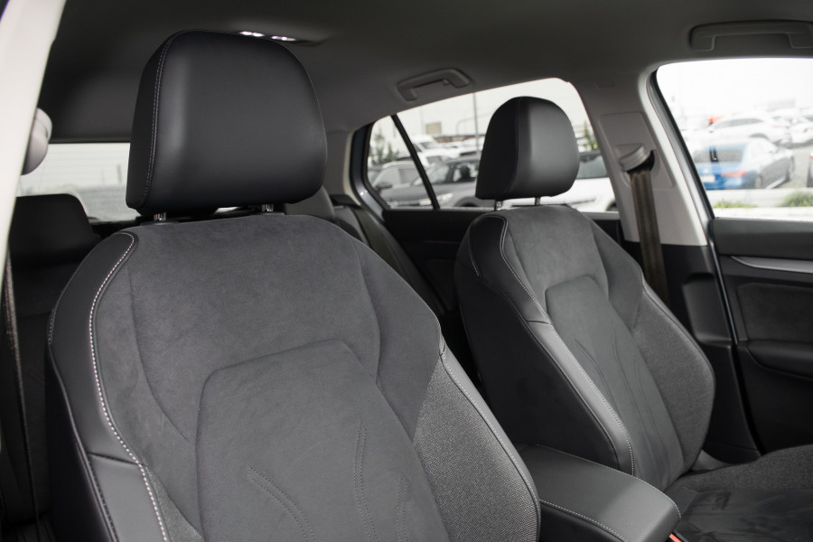 2025 MY26 Volkswagen Golf 8.5 110TSI Style Hatch