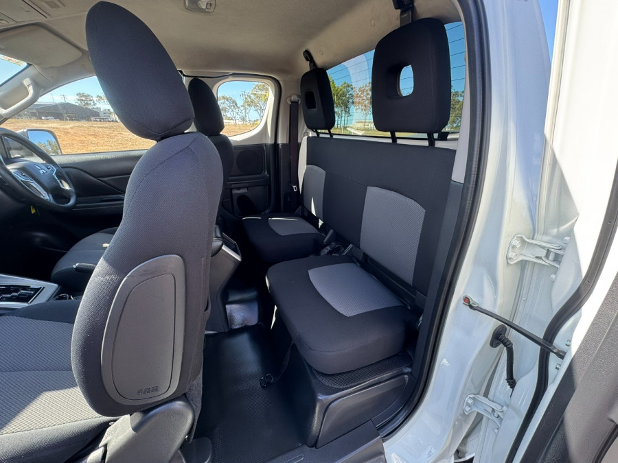 2022 MY23 Mitsubishi Triton MR GLX+ Ute Image 12
