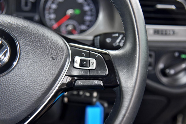 2015 MY16 Volkswagen Golf 7 92TSI Hatch Image 12