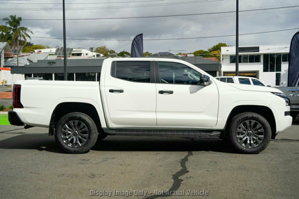 2026 Mitsubishi Triton MV GLS Ute Image 2