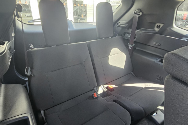 2025 Mitsubishi Outlander ZM ES SUV Image 7