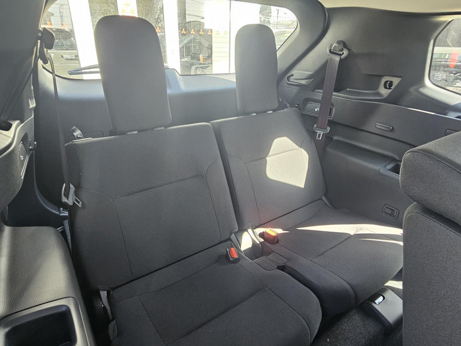 2025 Mitsubishi Outlander ZM ES SUV Image 7
