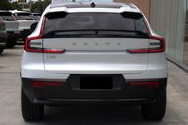 2023 Volvo C40 XK Recharge Twin Pure Electric SUV Image 5