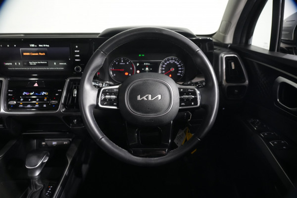 2022 Kia Sorento Sport SUV Image 15