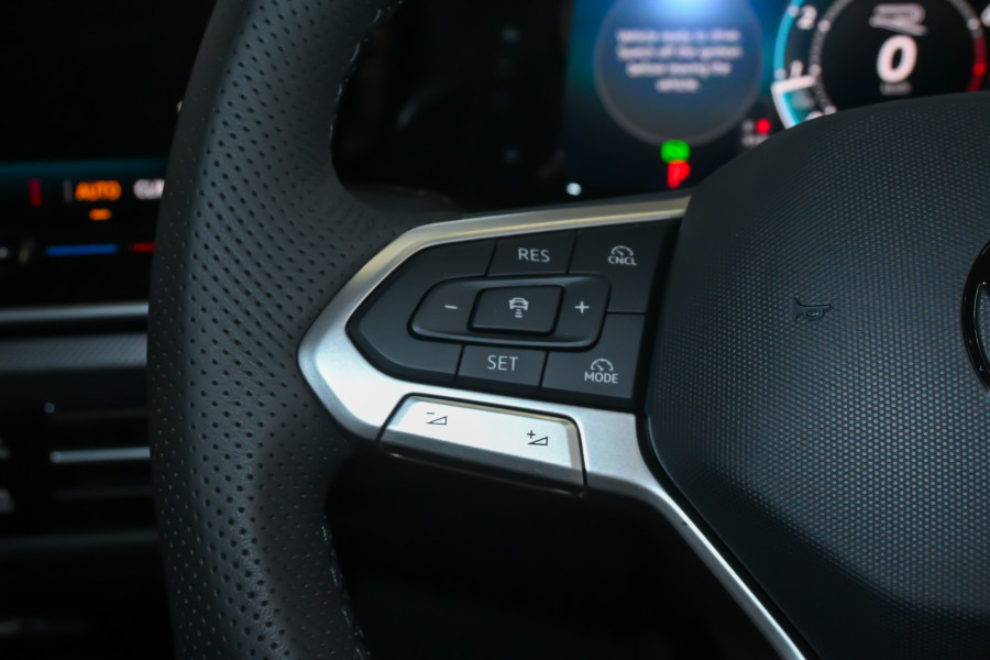 2025 Volkswagen Golf 8.5 110TSI R-Line Hatch