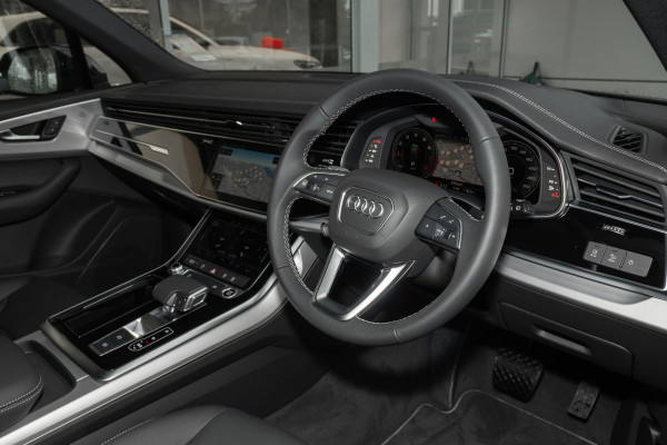 2025 Audi Q7 4M TFSI 185kW SUV image 6