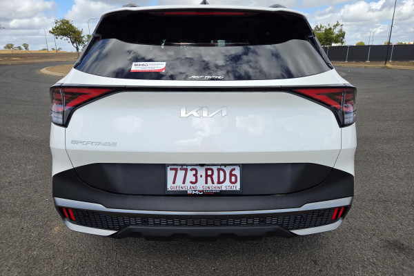 2022 Kia Sportage NQ5 GT-Line SUV Image 4