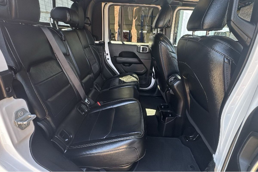 2020 Jeep Gladiator JT Overland Pickup Image 23