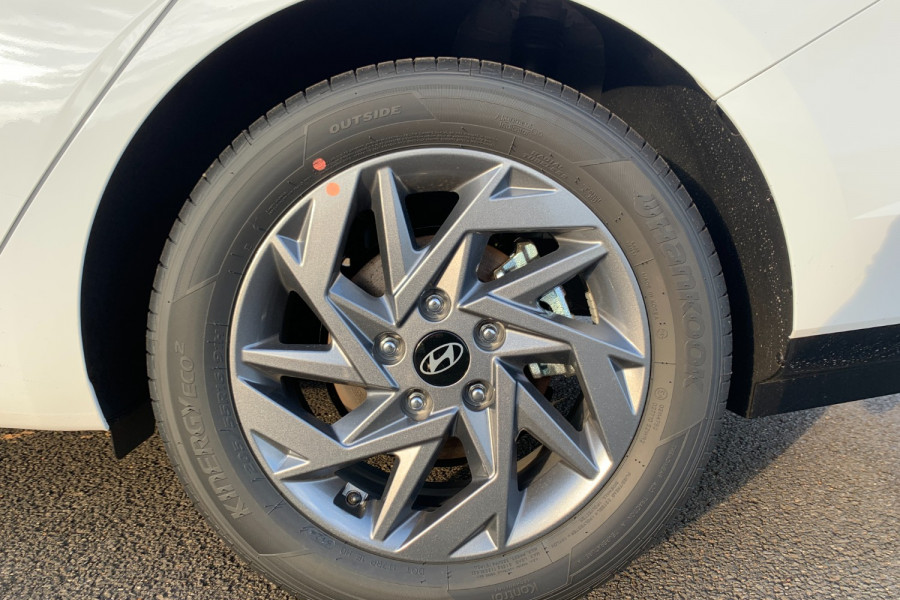 2025 Hyundai i30 CN7.V2  Sedan Image 10