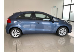 2016 Kia Rio UB S Hatch
