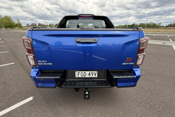 2023 Isuzu D-MAX RG X-TERRAIN Ute Image 5