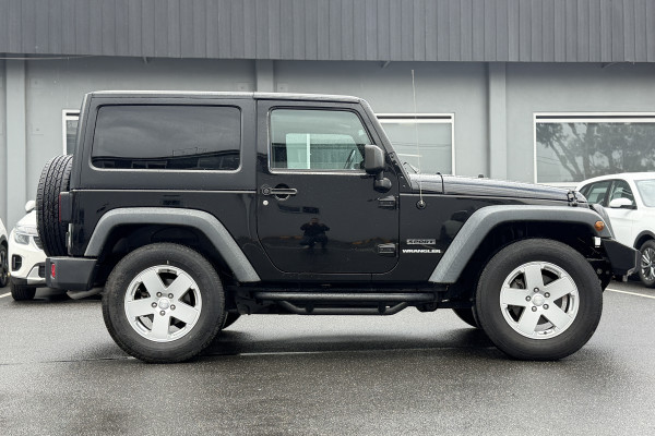 2017 Jeep Wrangler JK Sport SUV Image 4