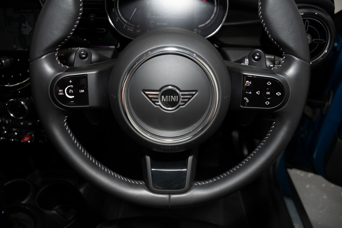 2023 MINI Cooper S Classic Hatch