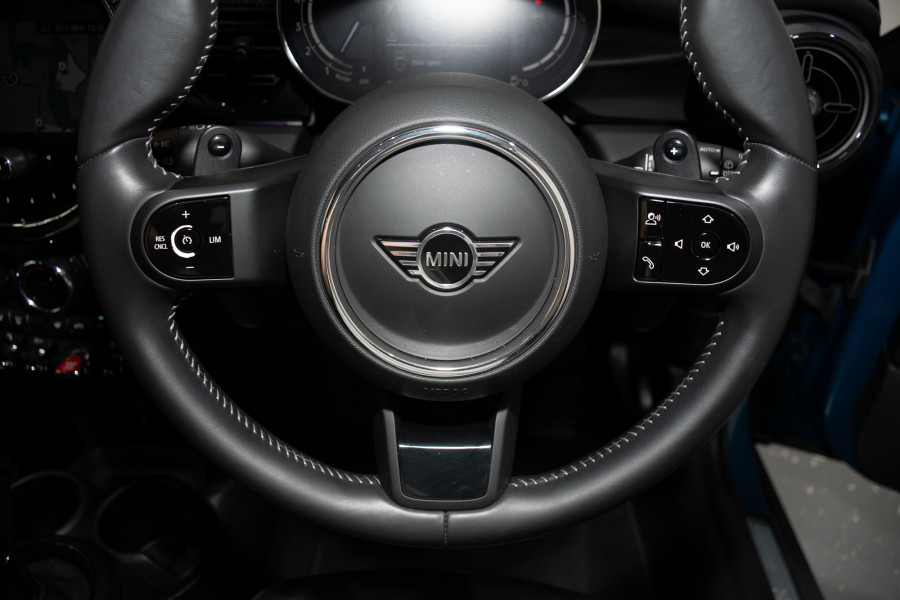 2023 MINI Cooper S Classic Hatch