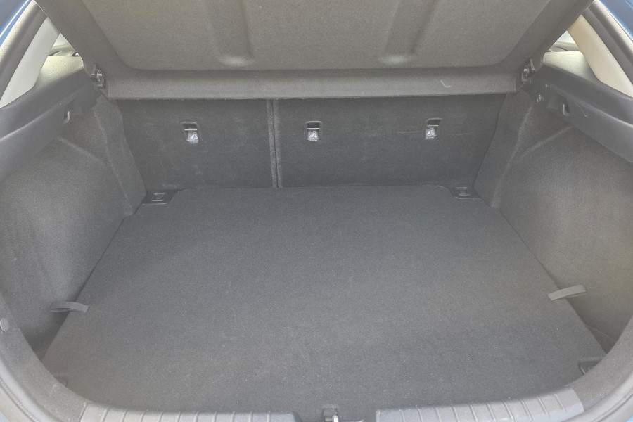 2021 MY22 Kia Cerato BD Sport+ Hatch Image 13