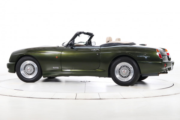 1996 MG RV8 Rover Coupe Image 3