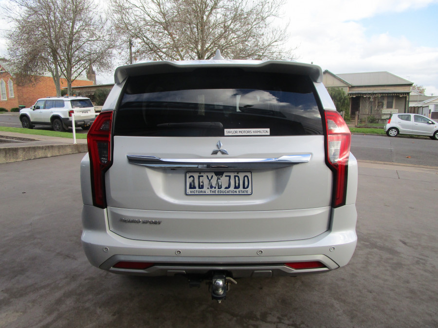 2020 Mitsubishi Pajero Sport QF4E46 Exceed SUV Image 6