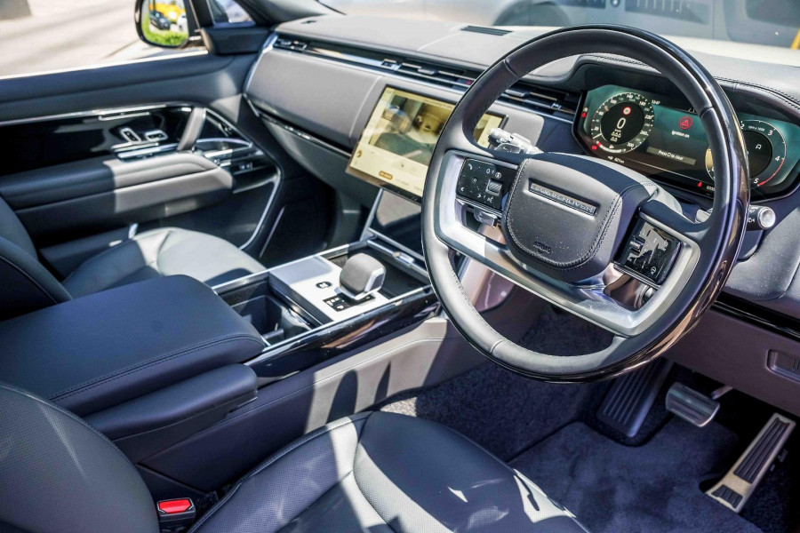 2024 MY25 Land Rover Range Rover L460 D350 Autobiography SUV