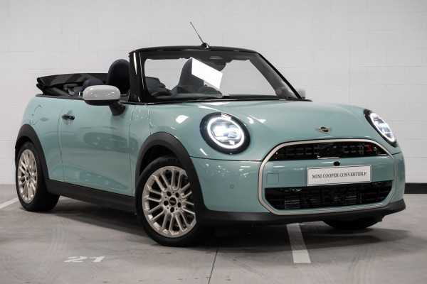 MINI Cooper S Favoured F67